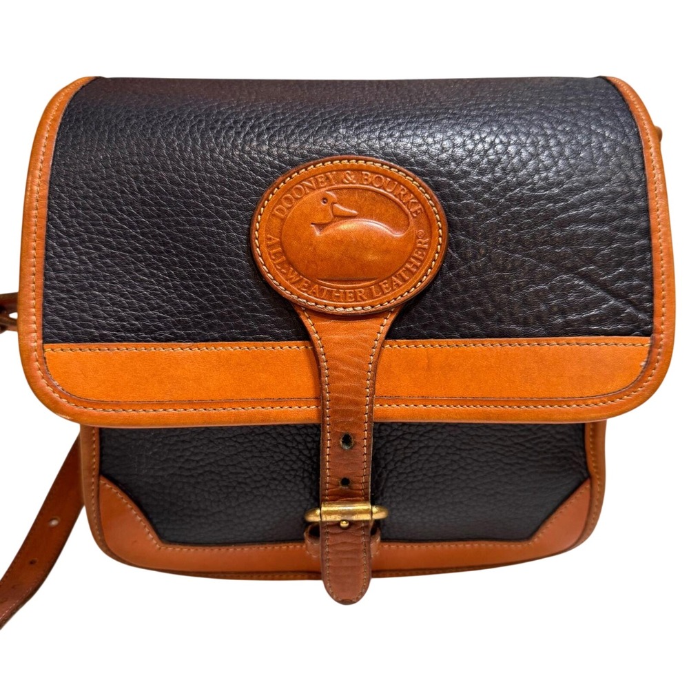 VTG Dooney & Bourke All-Weather Leather Square Surrey Crossbody Navy Brown‎ Bag